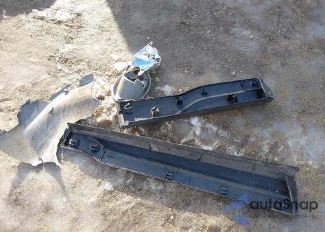 2024 Subaru Forester Limited z USA, uszkodzony, nr VIN JF2SKALC7RH401768